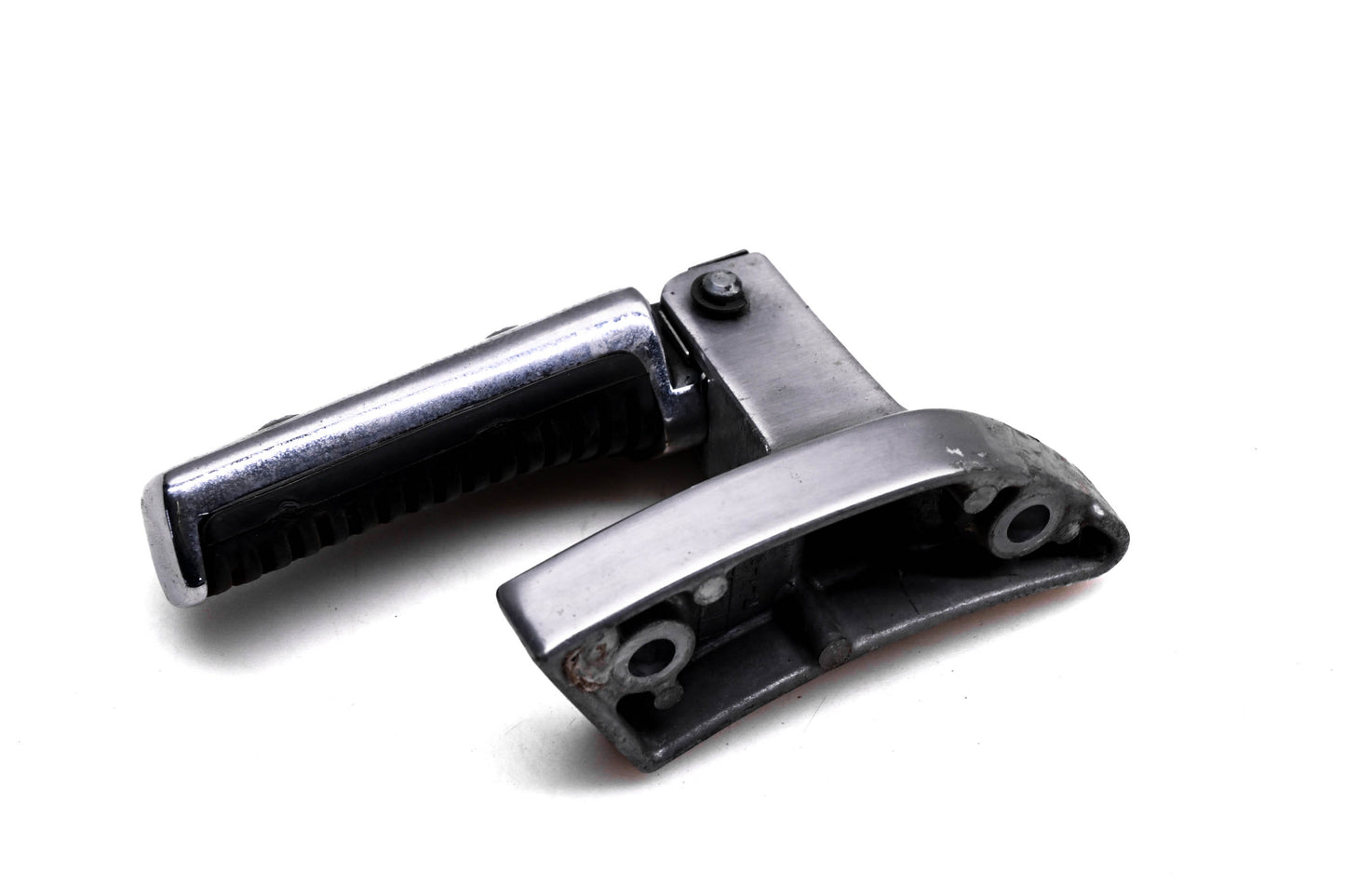 OEM Suzuki 43811-10F10 Right Pillion Footrest Assembly