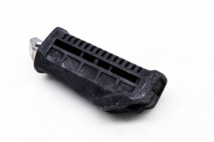 New OEM Suzuki 43560C01D00JE0Z Front Rubber Footrest NOS