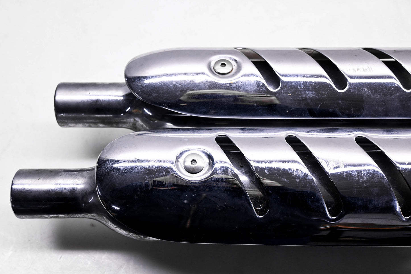 OEM Triumph T2206311, T2206312, T2205555 Exhaust Silencer Muffler Assembly