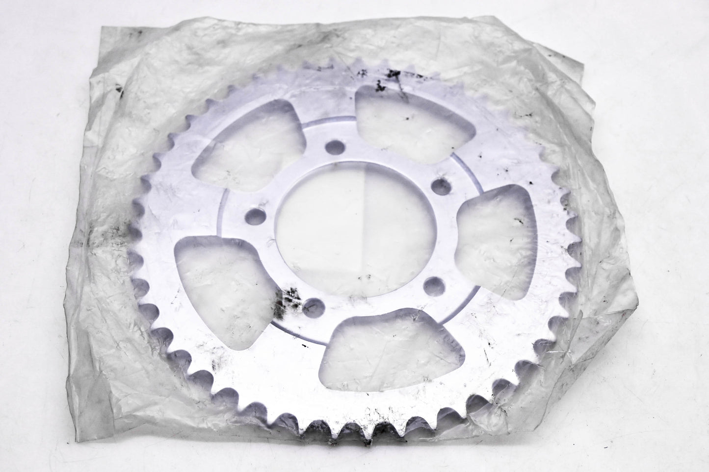 Parts Unlimited K22-3935, 64511-27A03 Sprocket 47T NOS