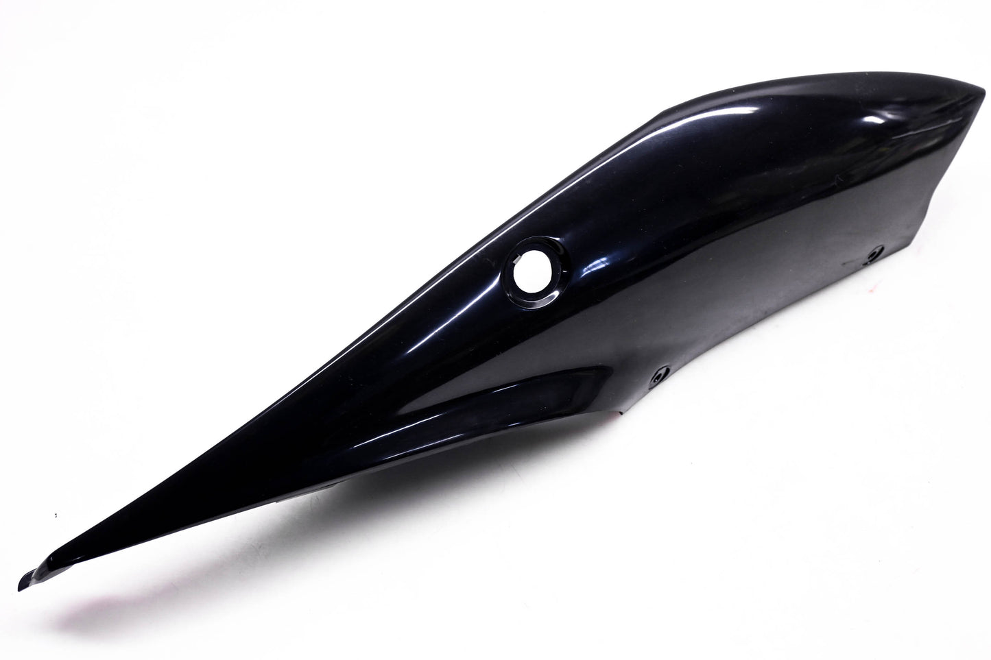 New OEM Suzuki 45512-01H Black Left Side Tail Fairing NOS