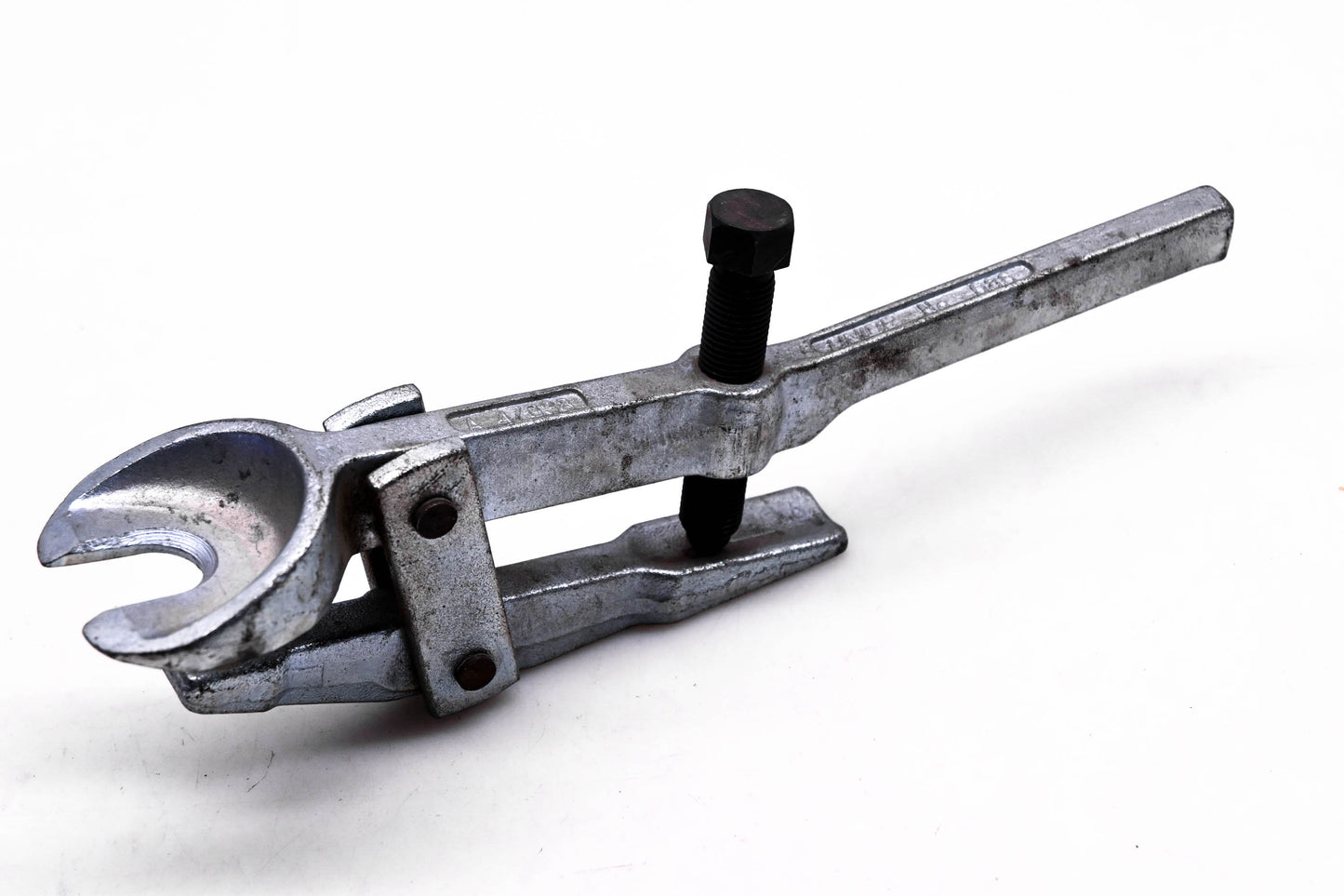 Unior A.47038 Tie Rod Ball Joint Puller #686