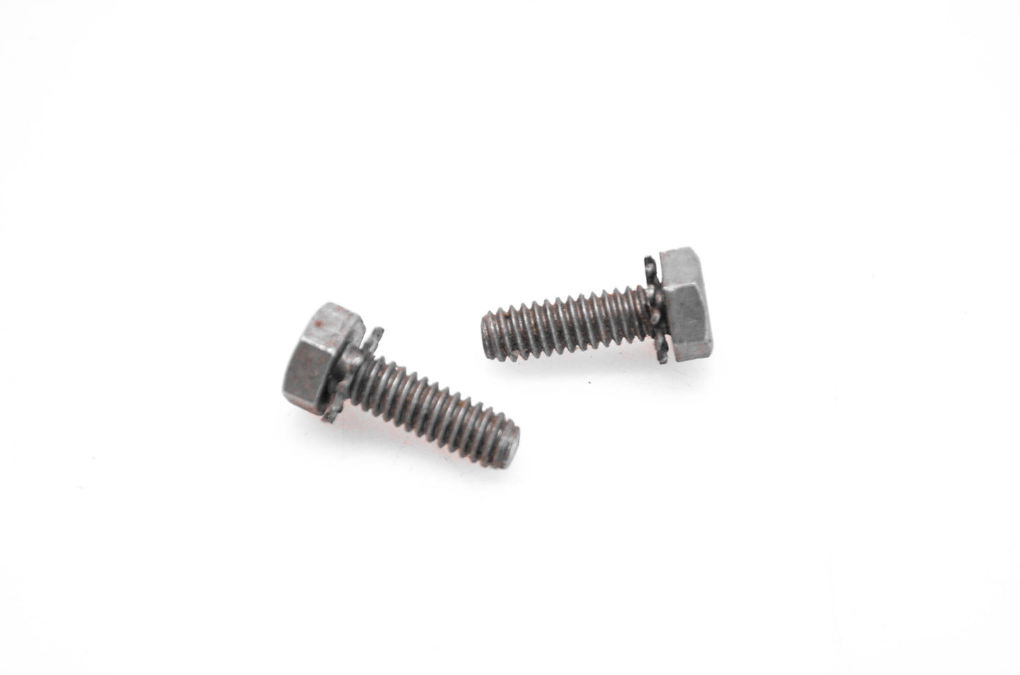 OMC 307524 Outlet Screw w/ Washer Qty 2