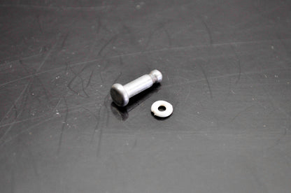 OMC 382778 Hinge Pin w/ Washer NOS