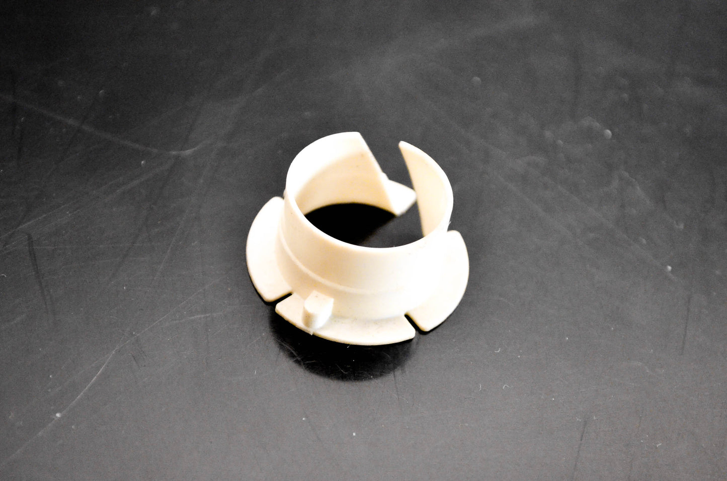 OMC 309671 Bushing NOS