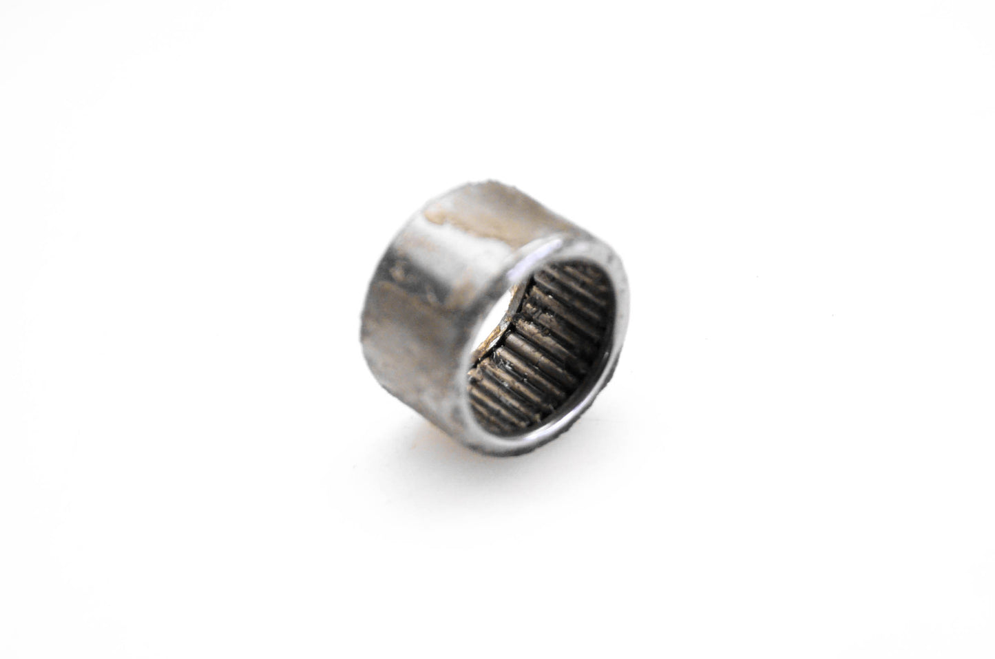 OMC 304322 Needle Bearing NOS