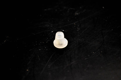 OMC 204708 Retainer NOS