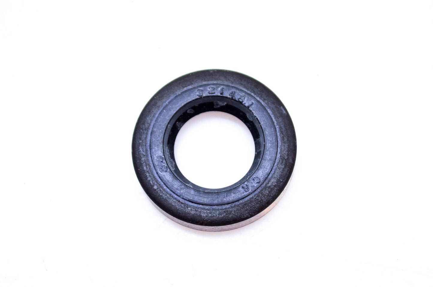 OMC 321481, 2 37-321481 5 Oil Retainer Seal NOS