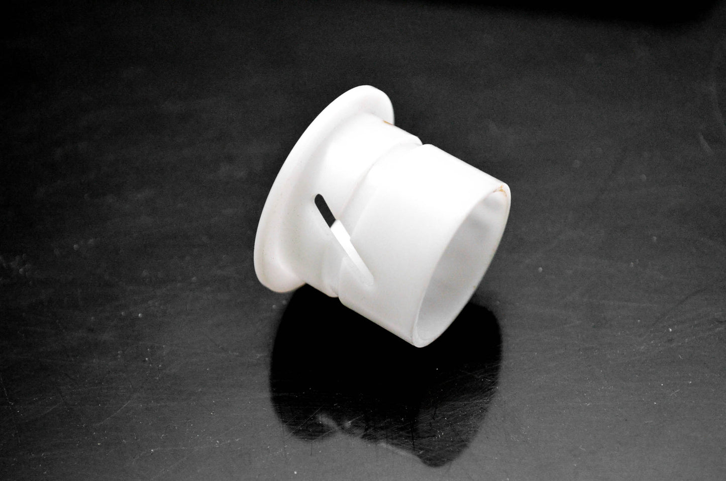 OMC 321035, 321583 Bushing NOS