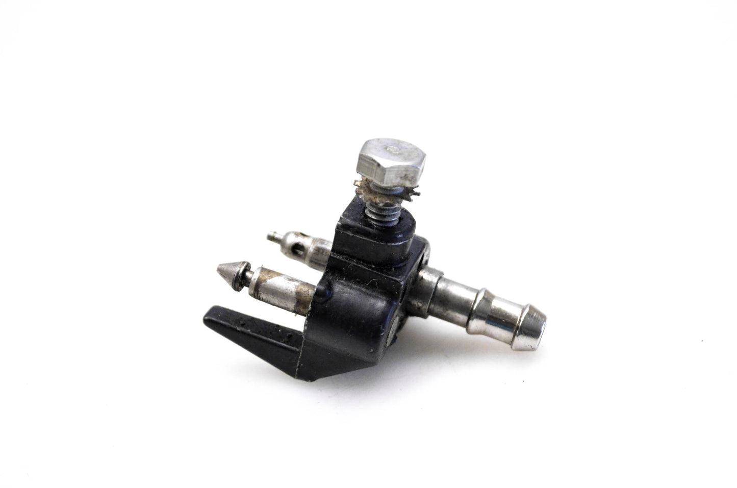 OMC 393334 Fuel Connector