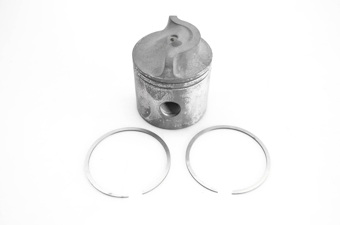 OMC 383476 Piston & Pin w/ 2 Rings Kit NOS