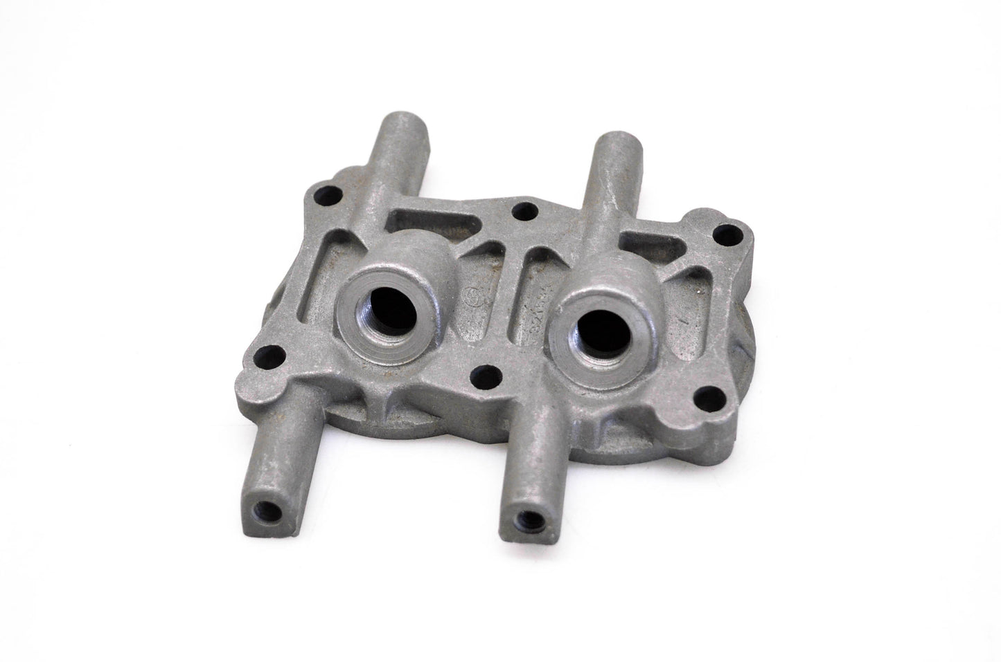 OMC 321594 Cylinder Head NOS