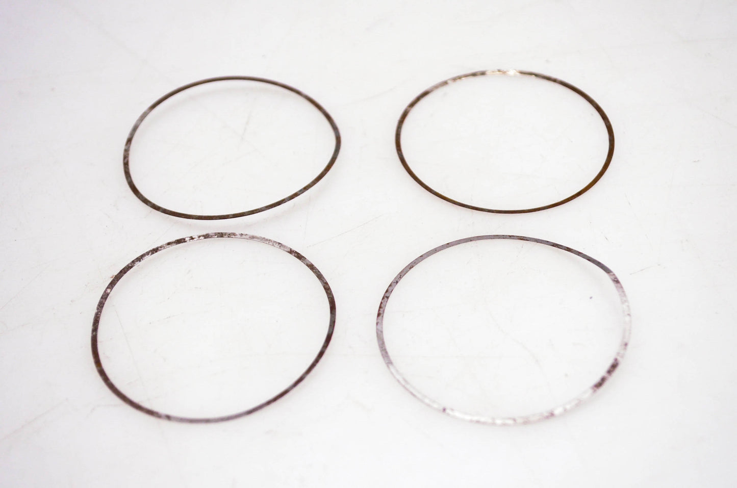 OMC 980292 Tilt Clutch Shim Qty 4 NOS