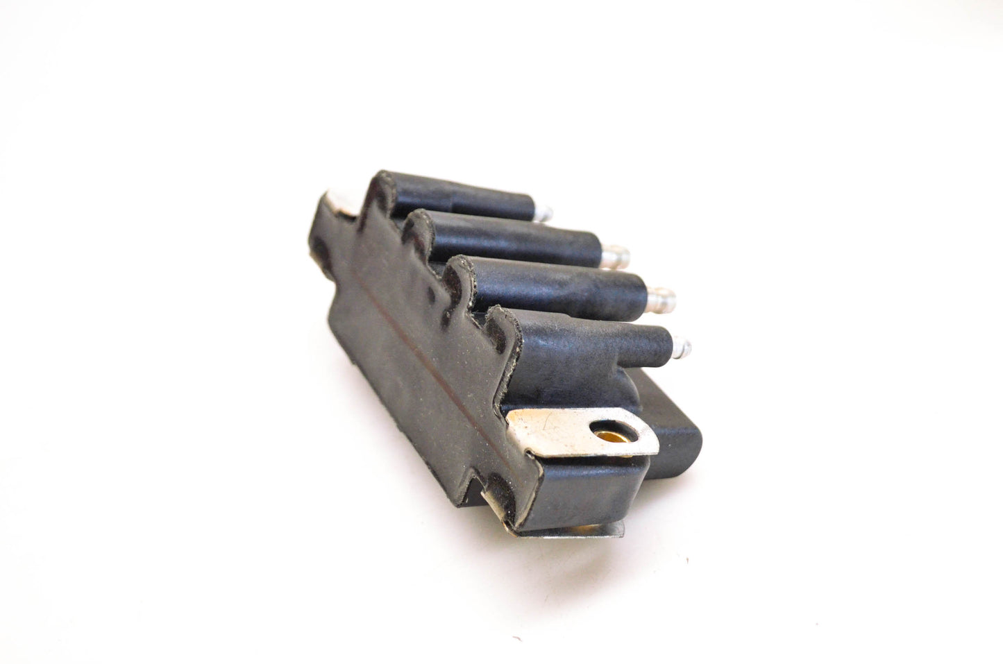 New OMC 583740 Ignition Coil Assembly NOS