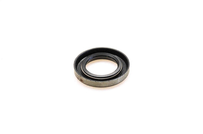 New OMC 321831 Oil Seal NOS