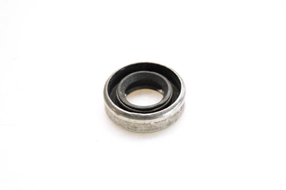 New OMC 313282 Oil Retainer NOS