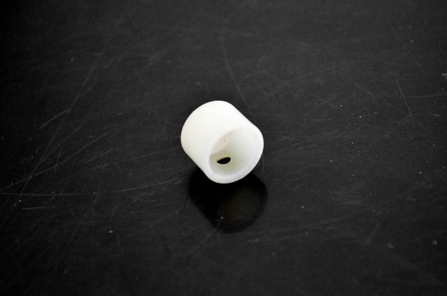 New OMC 320404, 317828 Starter Bushing NOS