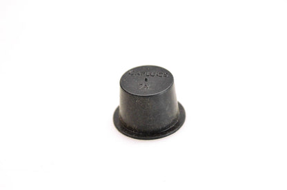New OMC 318173 Plug NOS