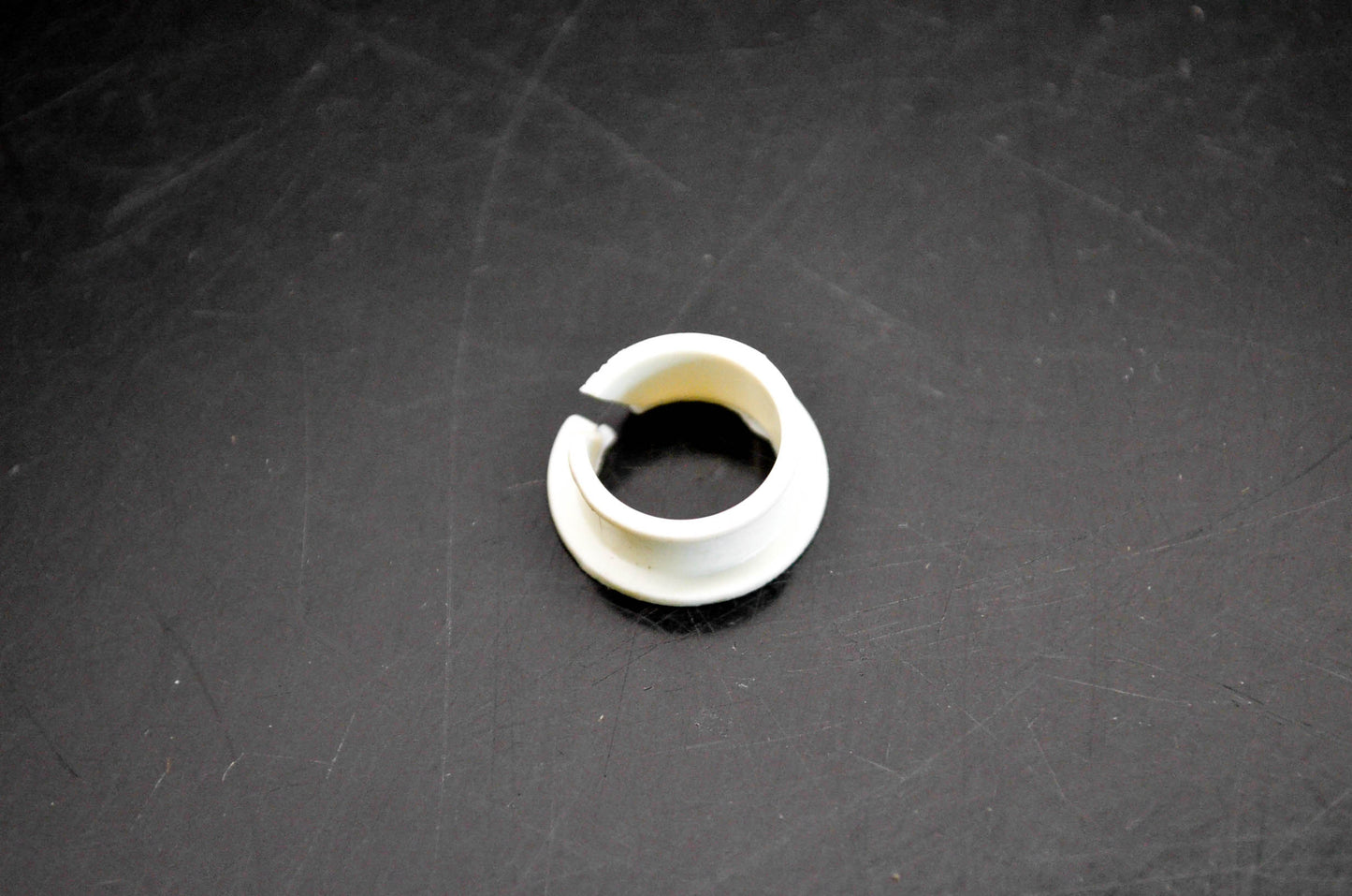 New OMC 318194 Bushing NOS