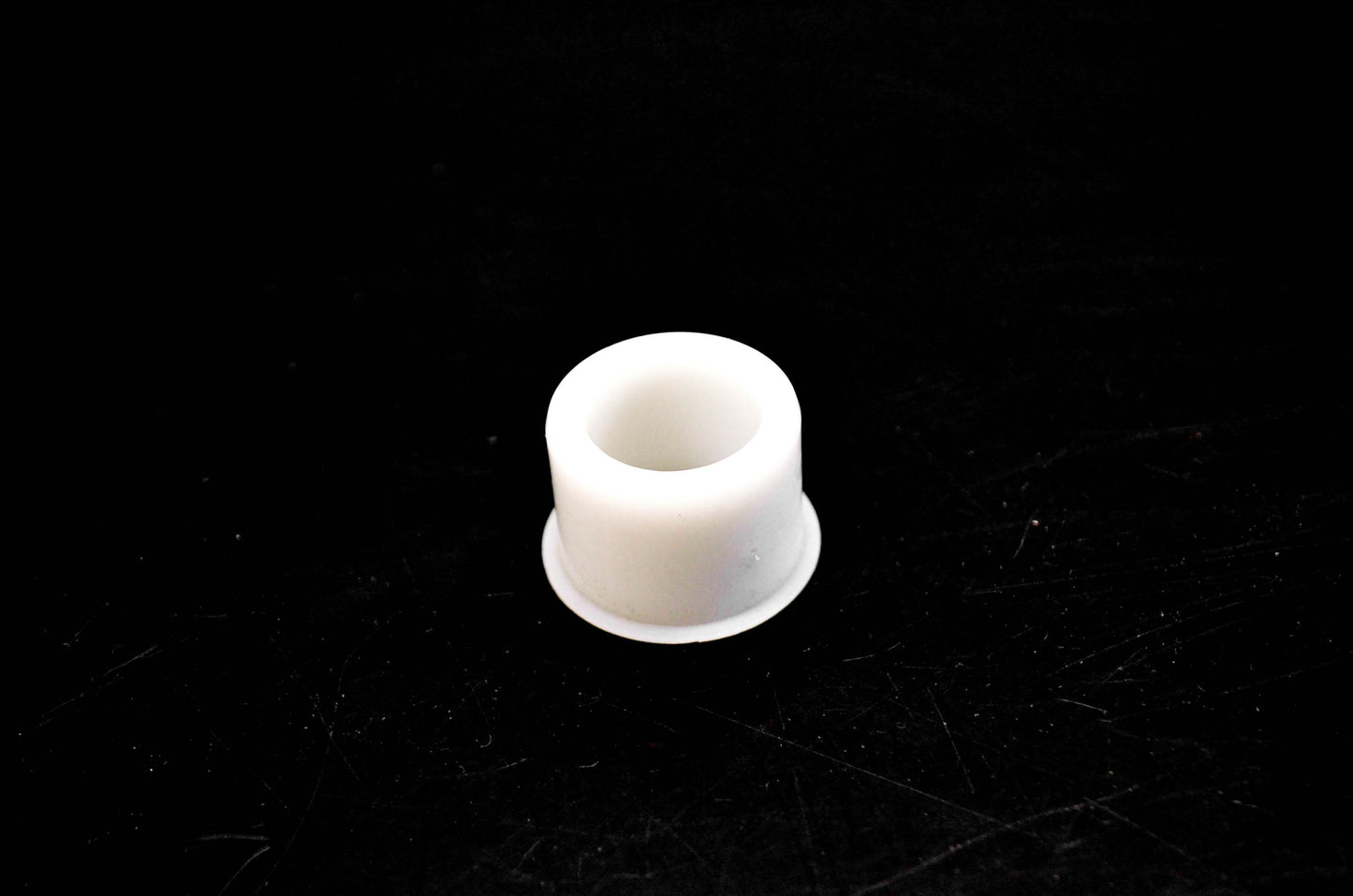 New OMC 322481 Cylinder Bushing NOS