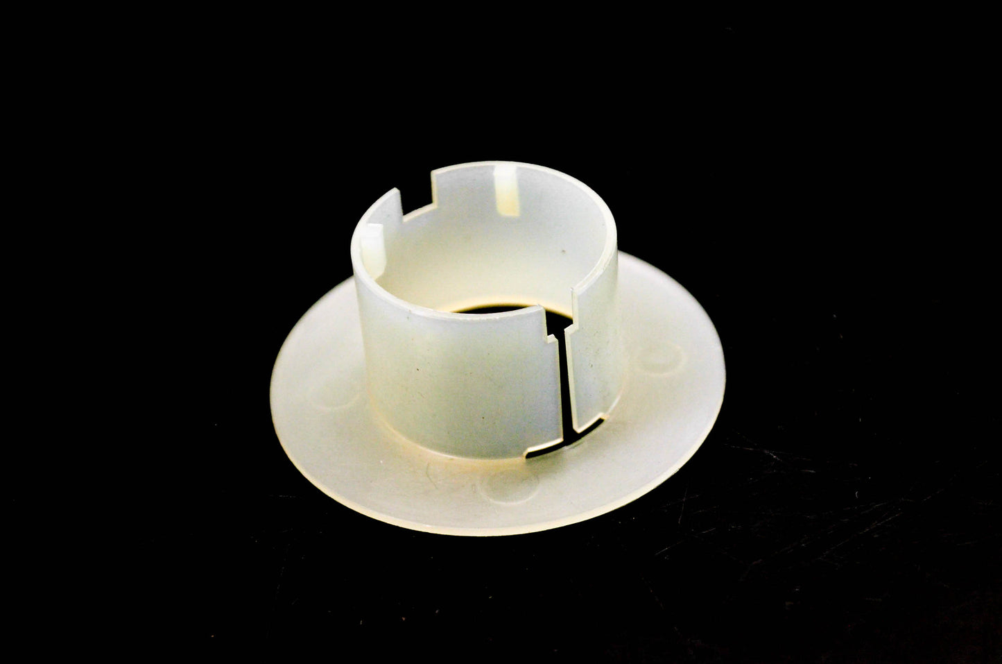 New OMC 332717 Bushing NOS