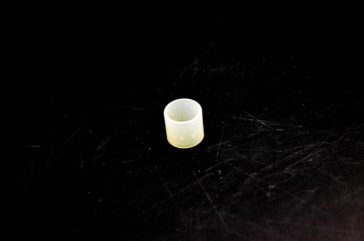 New OMC 304750 Bushing NOS