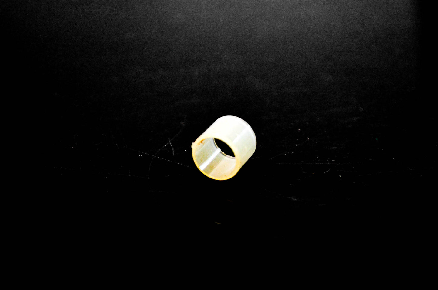 New OMC 304750 Bushing NOS