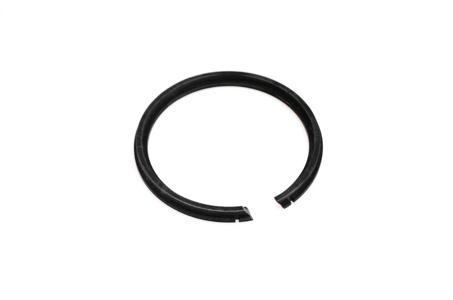 New OMC 313666 Retainer Ring NOS