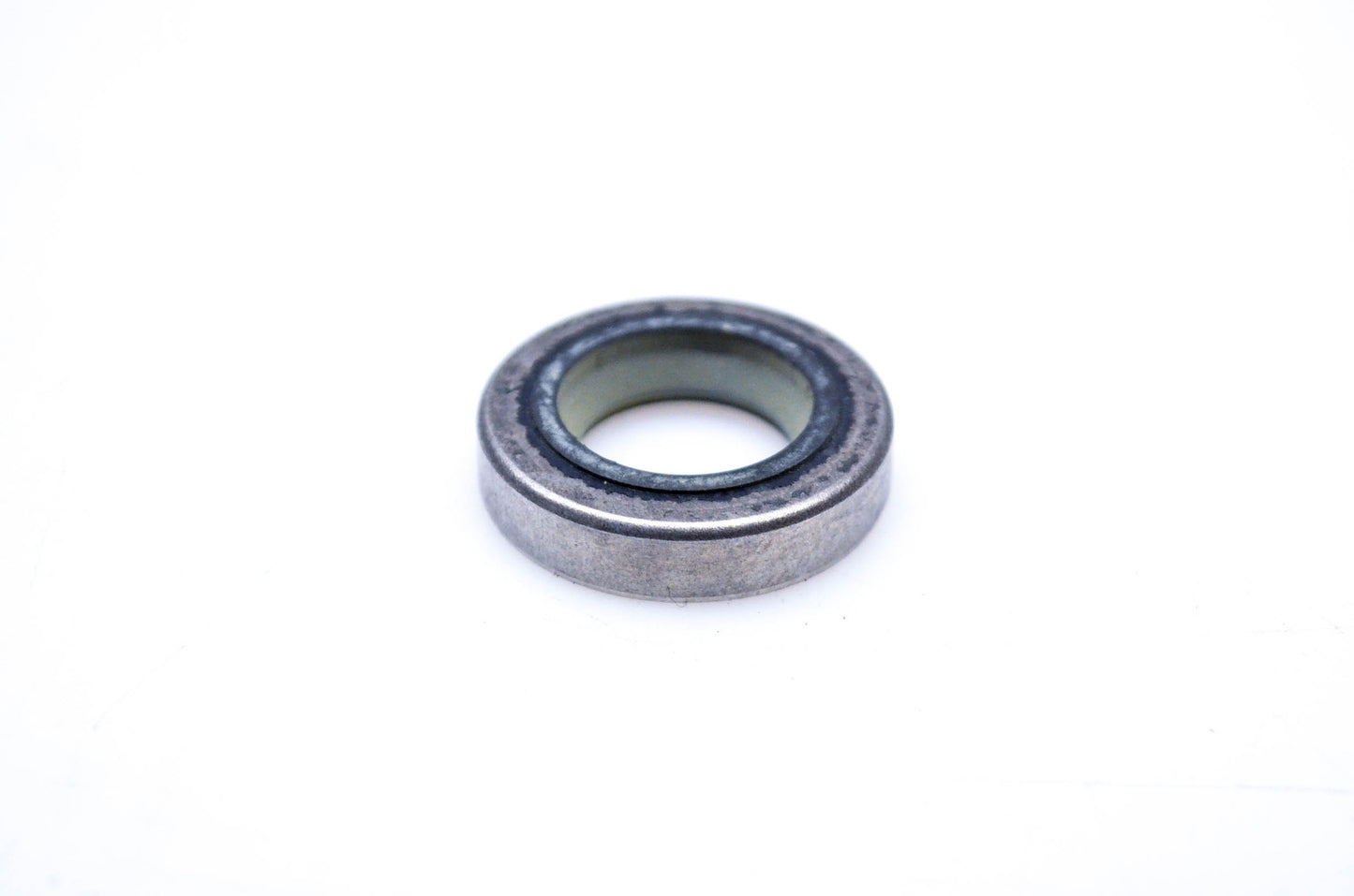 OMC 321459 Oil Retainer NOS