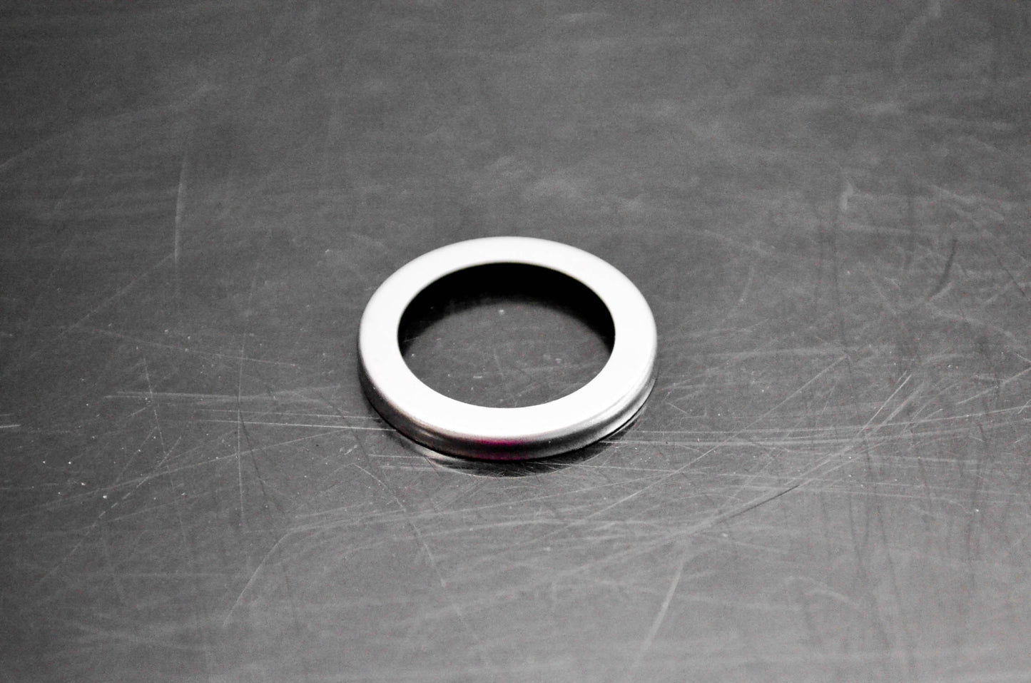 New OMC 324314 Retainer Ring NOS
