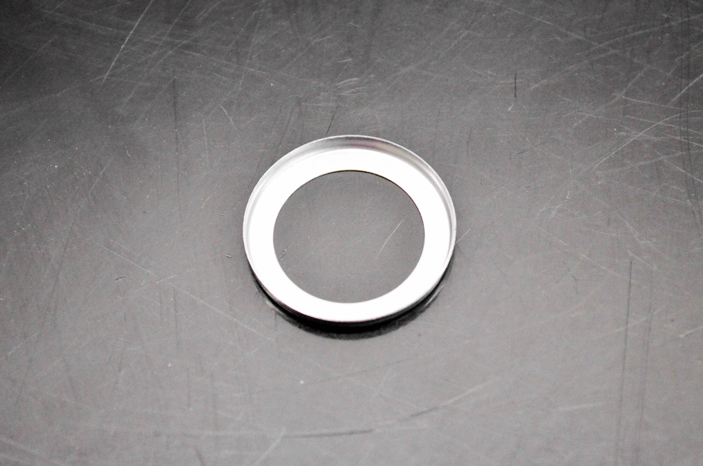 New OMC 324314 Retainer Ring NOS