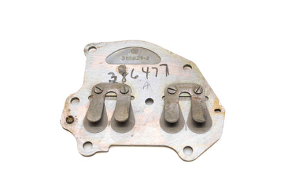 New OMC 386477, 318921-2 Leaf Plate & Valve Assembly NOS