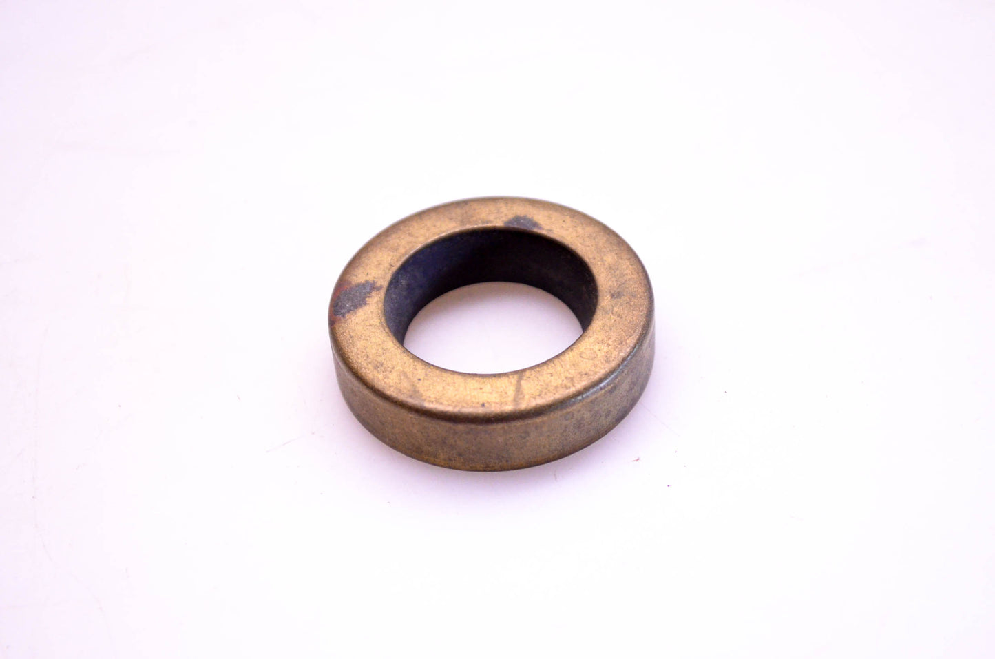 OMC 305158 Oil Retainer Seal NOS