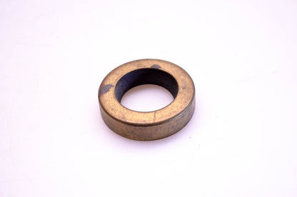 OMC 305158 Oil Retainer Seal NOS