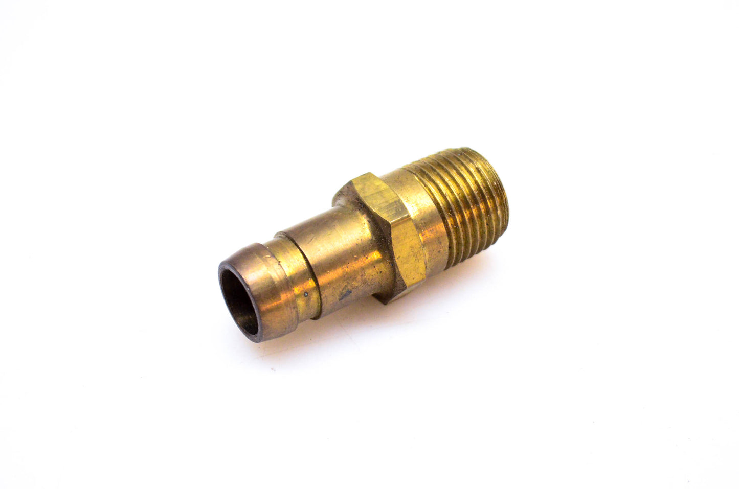 OMC 310904 Port Nipple NOS