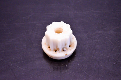 OMC 316559 Propeller Hub & Pin NOS