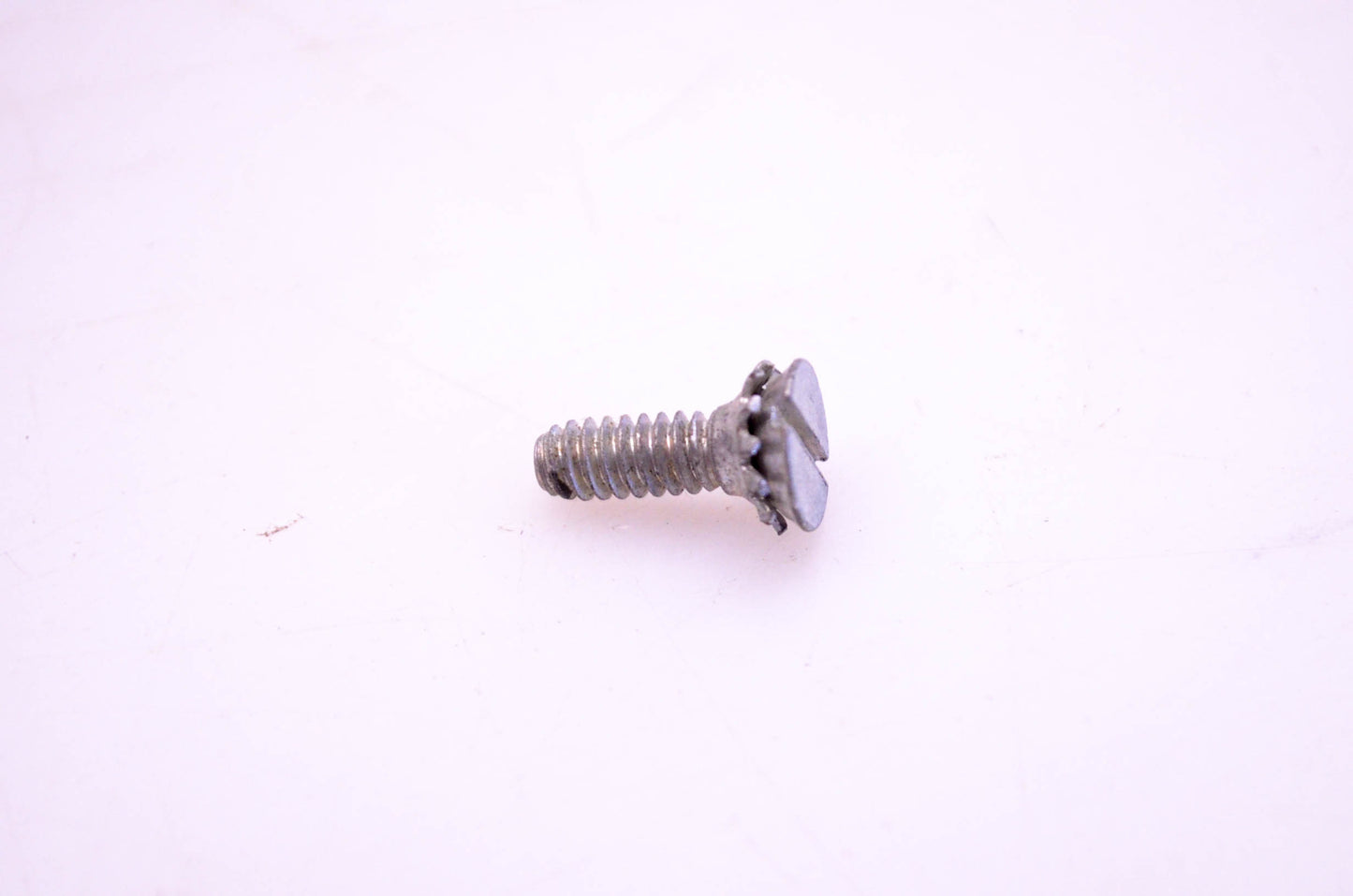 OMC 307163 Screw & Lock Washer NOS