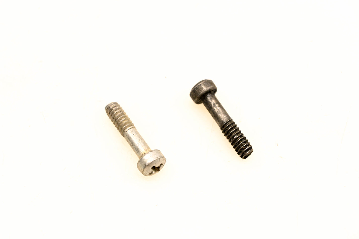 OMC 310350 Screws Qty 2