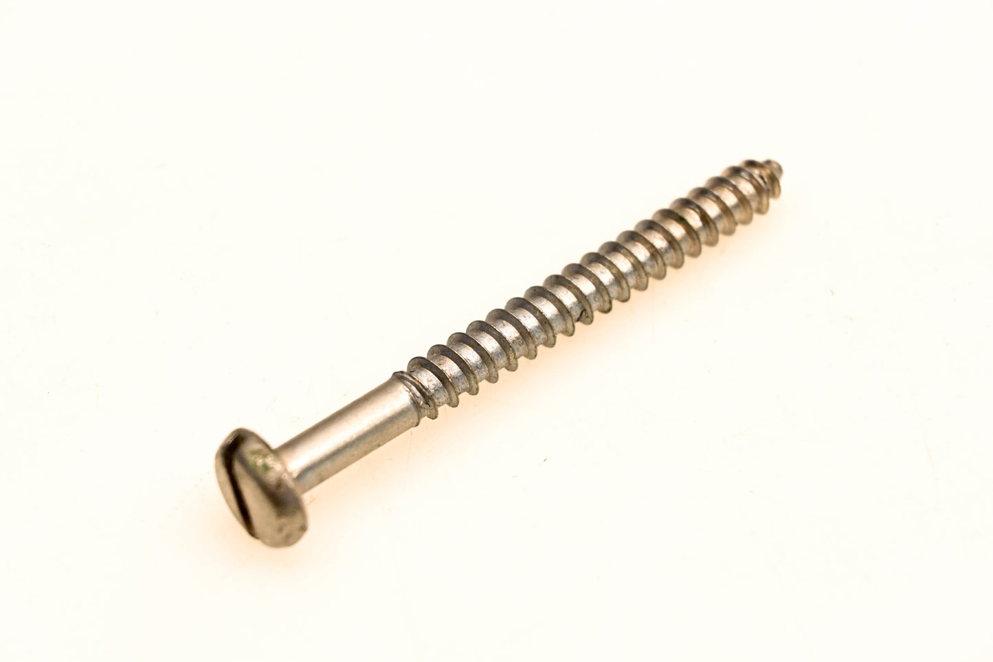 OMC 205040 Housing Screw NOS