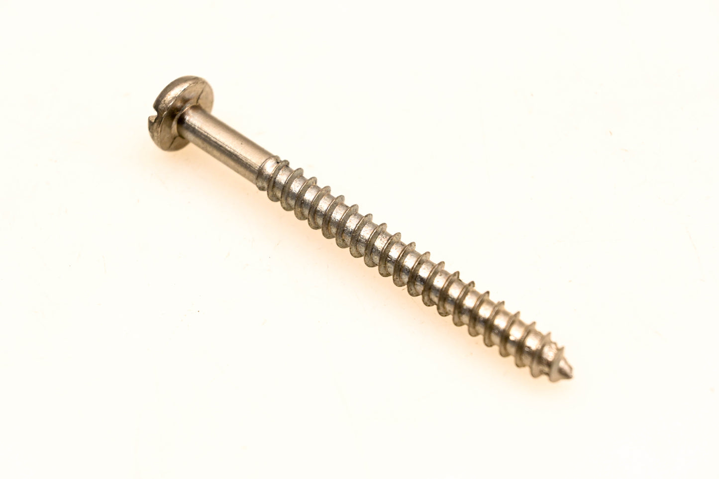 OMC 205040 Housing Screw NOS