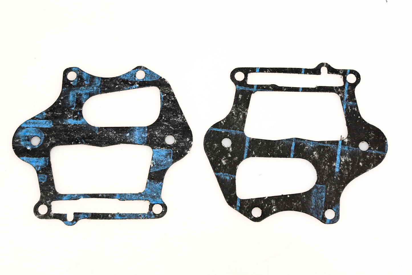 OMC 203379 Intake Gaskets Qty 2 NOS