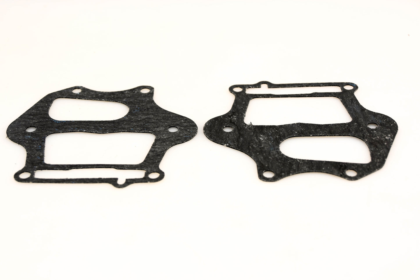 OMC 203379 Intake Gaskets Qty 2 NOS