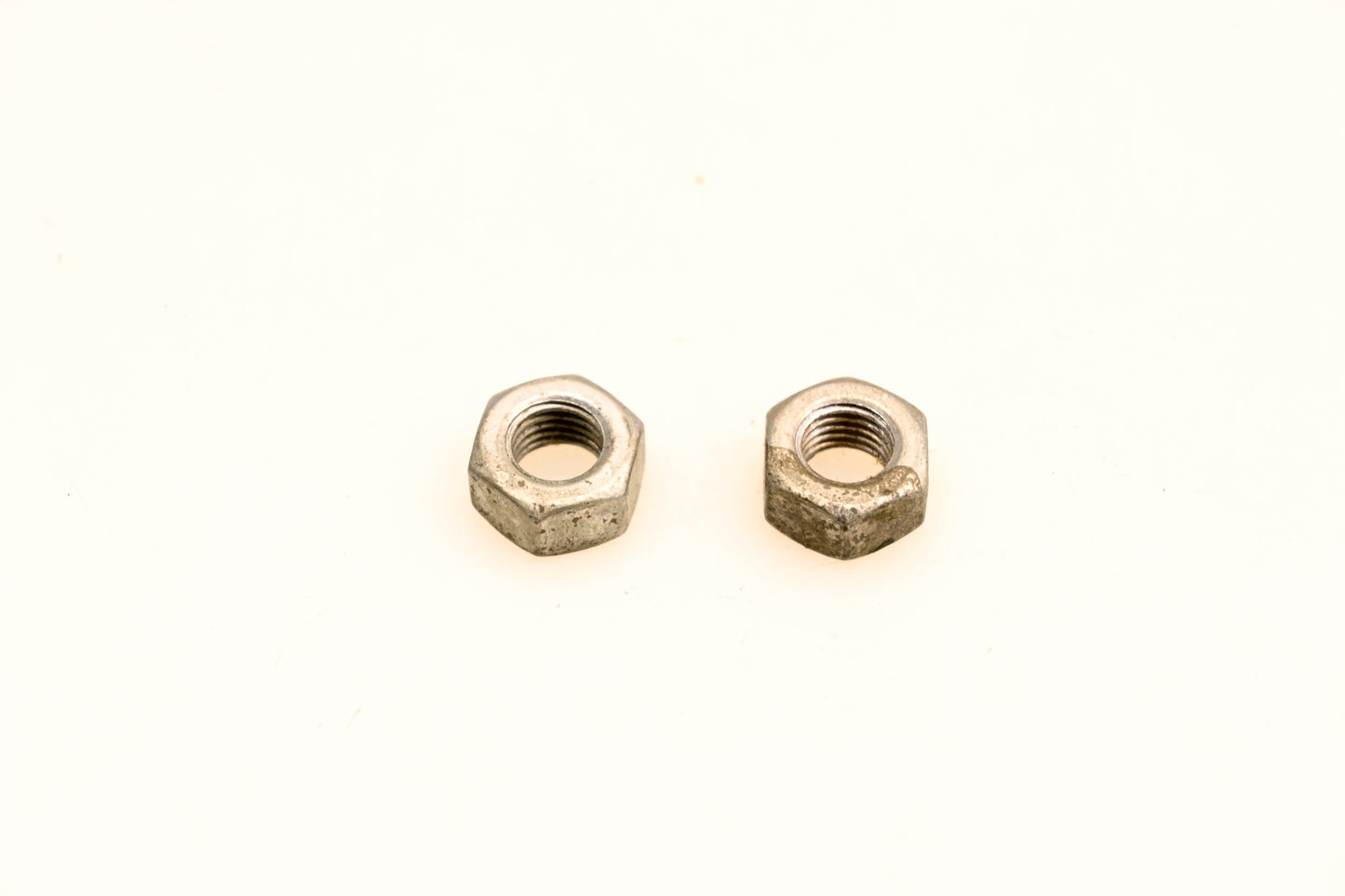 OMC 306320 Nuts Qty 2 NOS