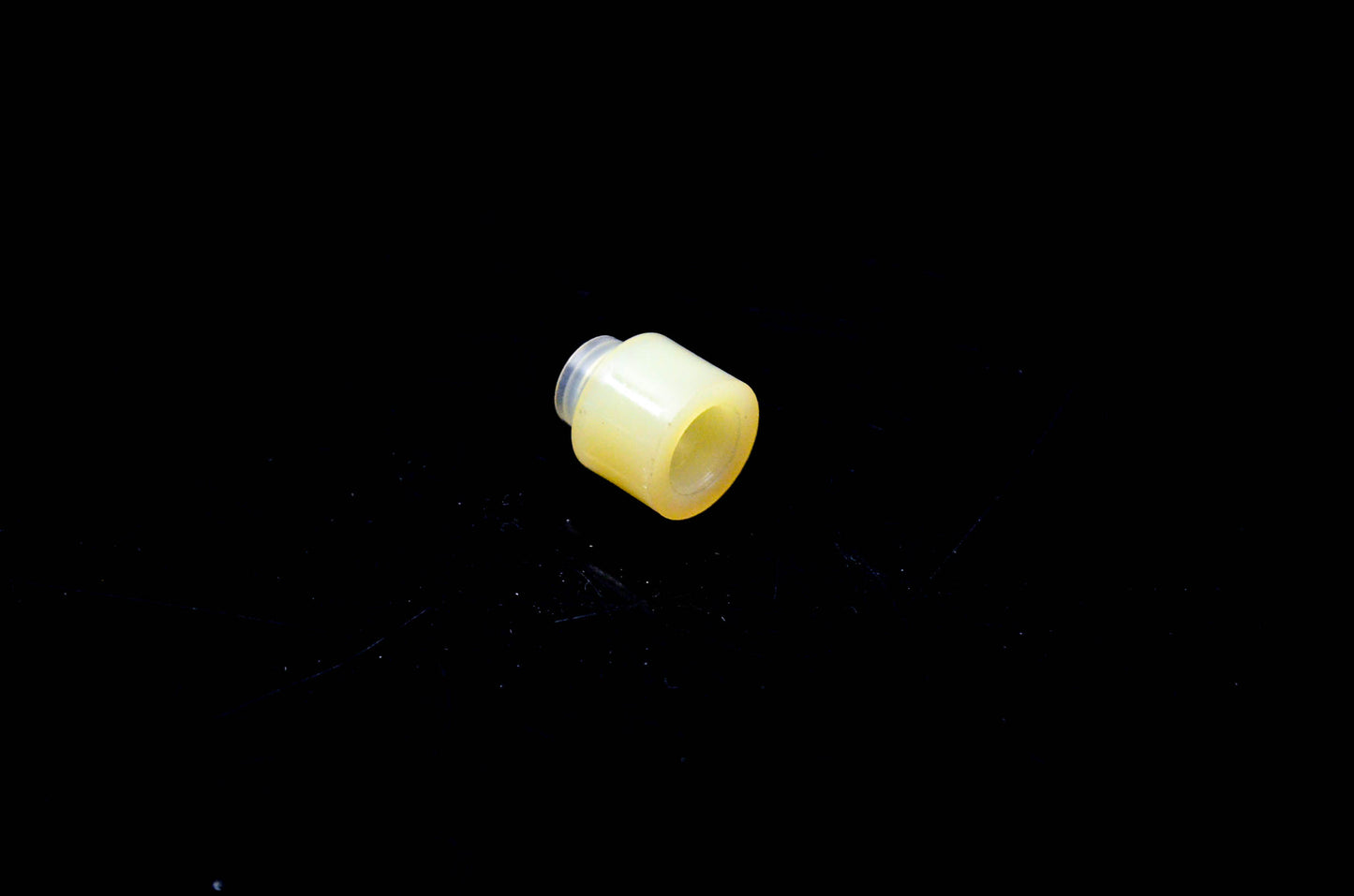 OMC 318953 Roller NOS