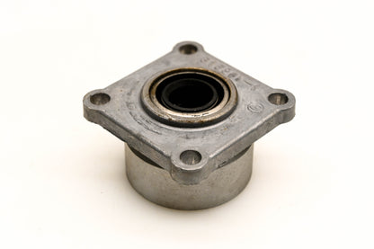 OMC 384160, 315881-1 Bearing & Housing Seal NOS
