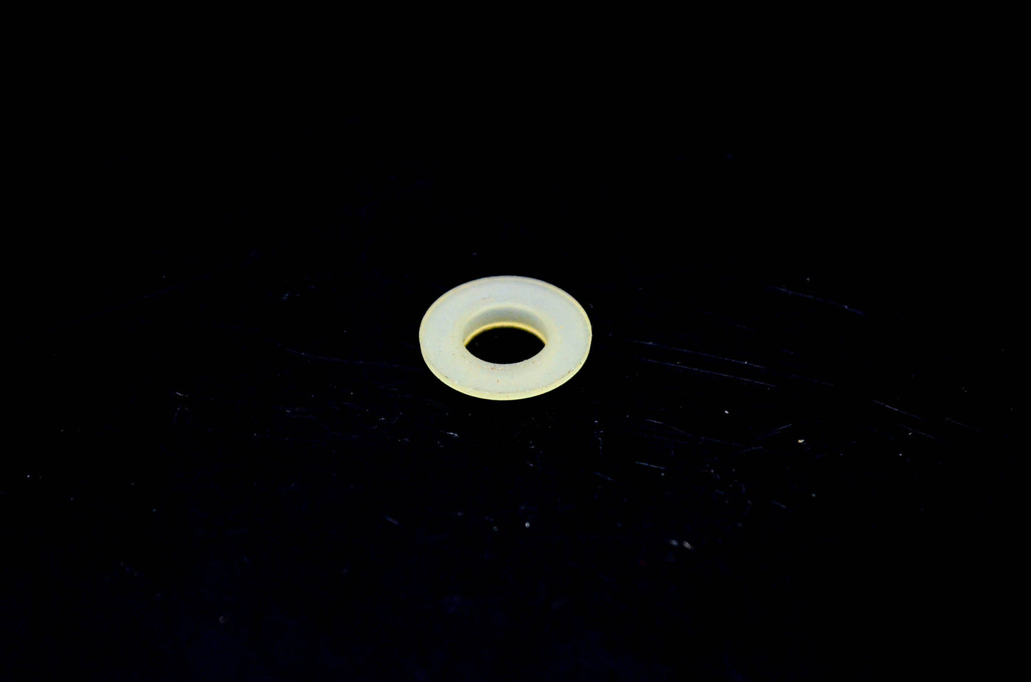 OMC 317174 Choke lever Bushing NOS