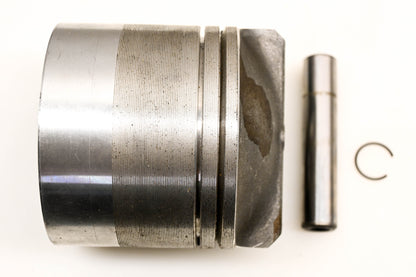OMC 385272 Piston NOS