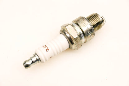 Champion QL82C, 931M Spark Plug NOS