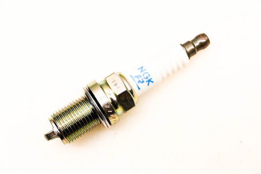 NGK BKR7EKU, 5881 Spark Plug NOS