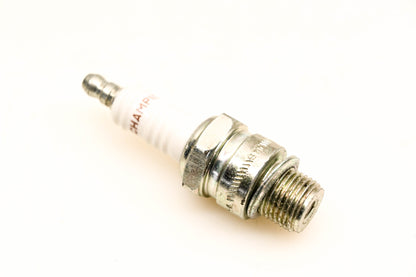 Champion UL77V, 831 Spark Plug NOS